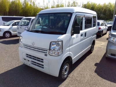 NISSAN NV100 CLIPPER