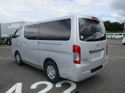 NISSAN NV350 CARAVAN