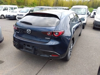 MAZDA MAZDA3 FASTBACK