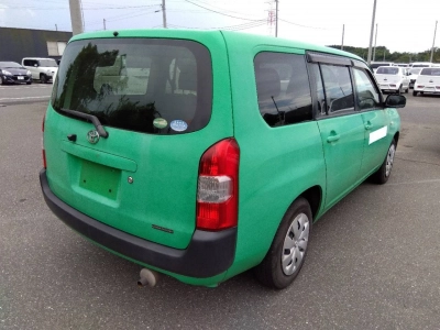 TOYOTA SUCCEED VAN