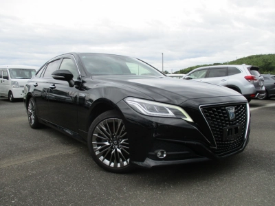 TOYOTA CROWN HYBRID