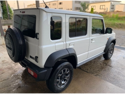 SUZUKI JIMNY NOMADE