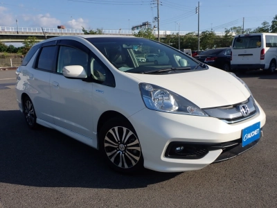 HONDA FIT SHUTTLE HYBRID