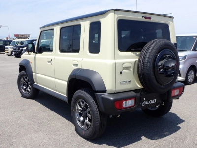 SUZUKI JIMNY NOMADE