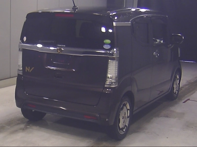 HONDA N-BOX SLASH