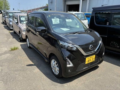 NISSAN DAYZ