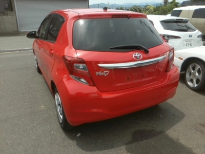 TOYOTA VITZ