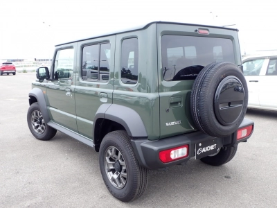 SUZUKI JIMNY NOMADE