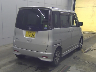 NISSAN ROOX