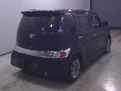 TOYOTA BB