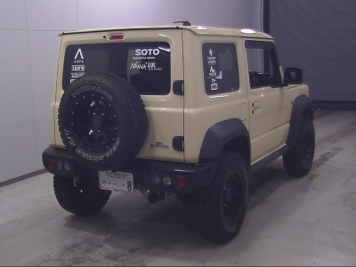 SUZUKI JIMNY SIERRA