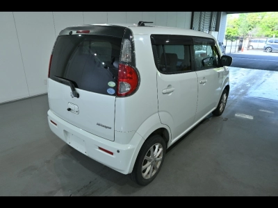 SUZUKI MRWAGON