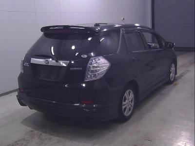 HONDA FIT SHUTTLE