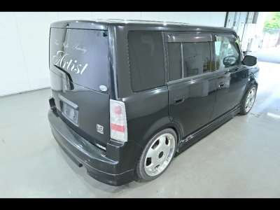 TOYOTA BB