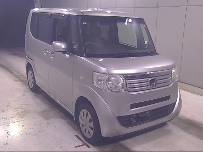 HONDA N BOX +