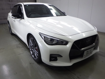NISSAN SKYLINE