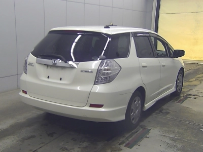 HONDA FIT SHUTTLE