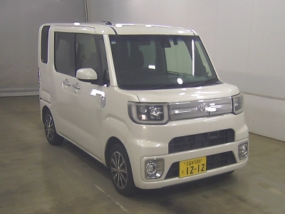 TOYOTA PIXIS MEGA