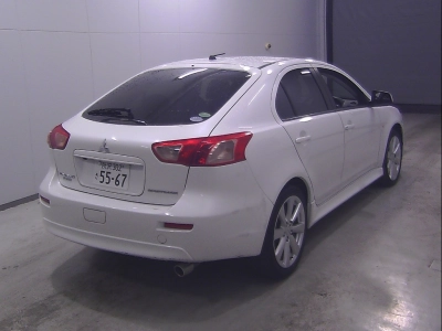 MITSUBISHI GALANT FORTIS SPORTBACK