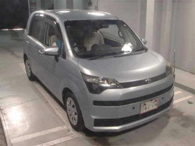 TOYOTA SPADE