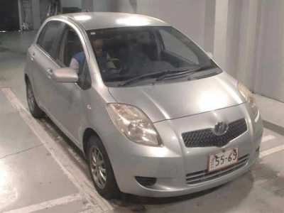 TOYOTA VITZ