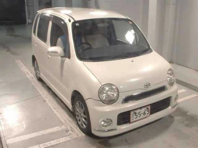 DAIHATSU MOVE LATTE