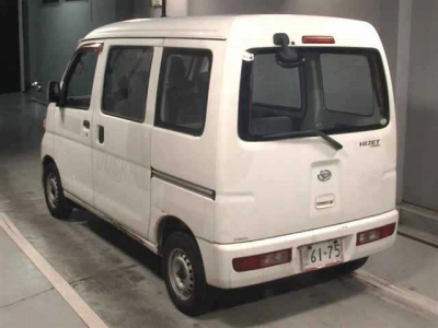 DAIHATSU HIJET VAN
