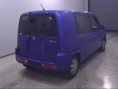 HONDA MOBILIO SPIKE