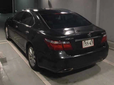 LEXUS LS
