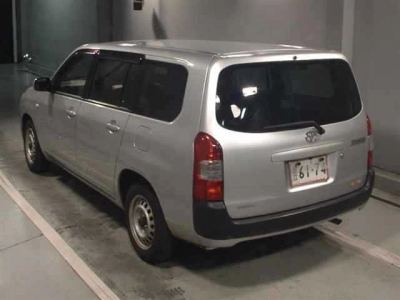 TOYOTA SUCCEED VAN