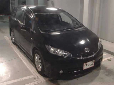 TOYOTA WISH