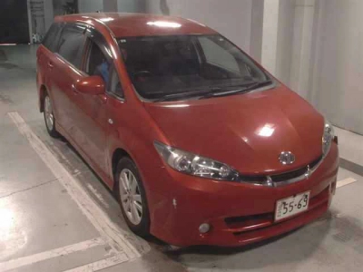 TOYOTA WISH