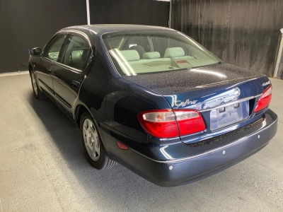NISSAN CEFIRO