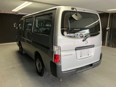 NISSAN CARAVAN