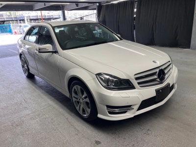 MERCEDES BENZ C CLASS