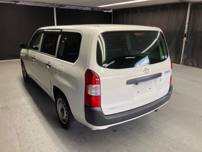TOYOTA SUCCEED WAGON