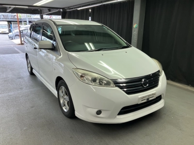 NISSAN LAFESTA