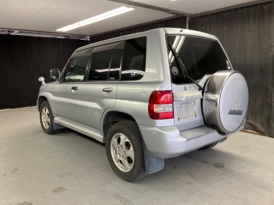 MITSUBISHI PAJERO IO