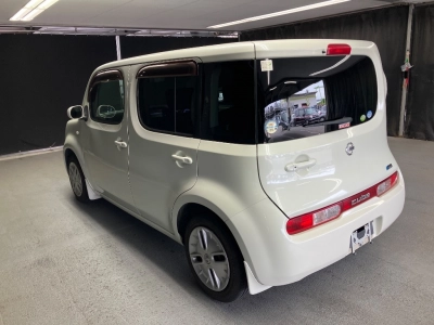 NISSAN CUBE