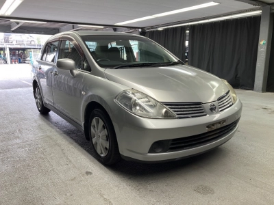 NISSAN TIIDA LATIO