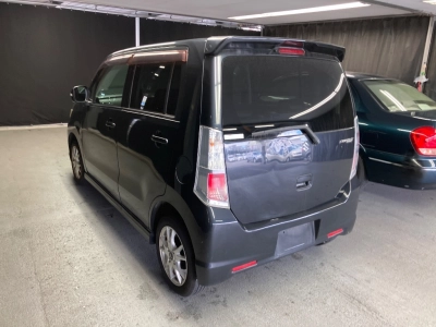 SUZUKI WAGON R STINGRAY