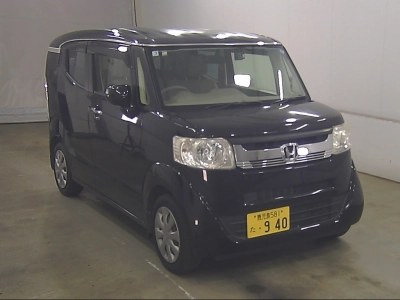 HONDA N-BOX SLASH