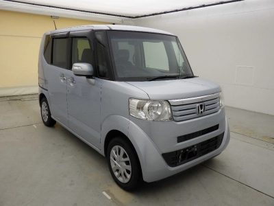 HONDA N BOX +