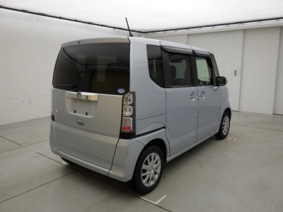 HONDA N BOX +