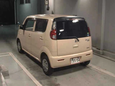 SUZUKI MRWAGON