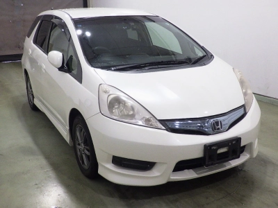 HONDA FIT SHUTTLE