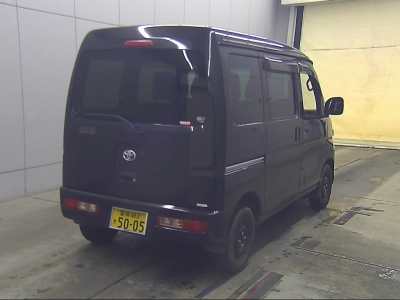TOYOTA PIXIS VAN