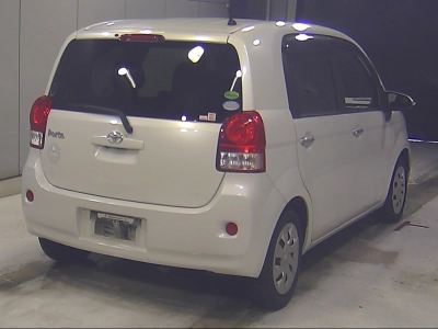 TOYOTA PORTE