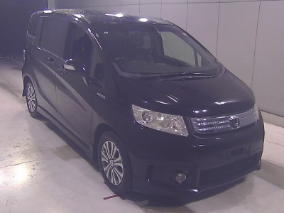 HONDA FREED SPIKE