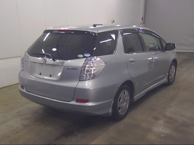 HONDA FIT SHUTTLE